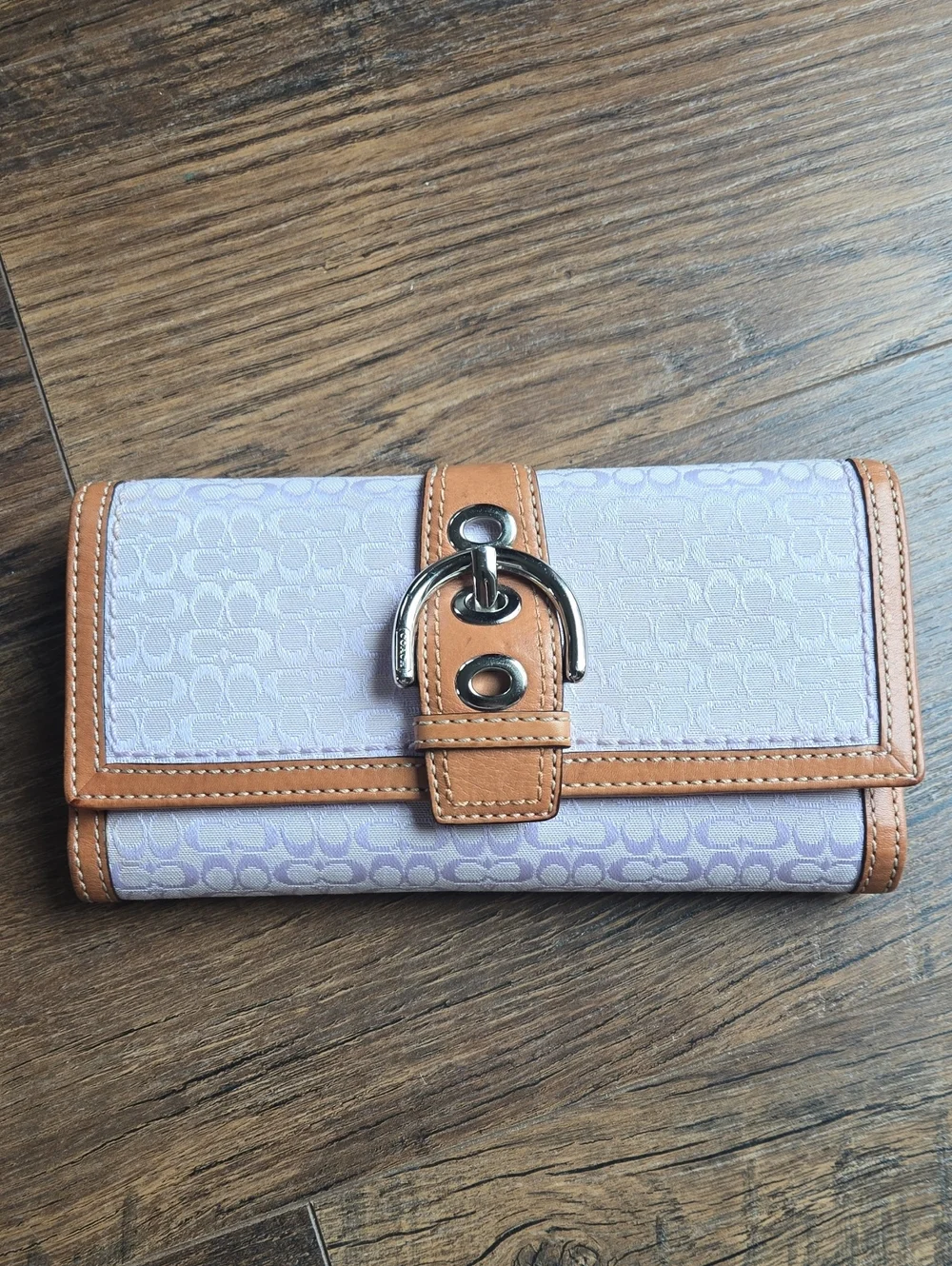 Vintage Coach Soho Signature Buckle Wallet